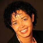Paula Kahumbu